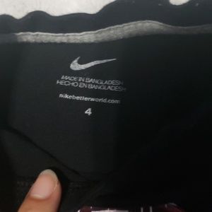 Nike Shirts & Tops - Boys size 4 Nike long sleeve shirt Nike Shirts & Tops - Boys size 4 Nike long sleeve shirt
